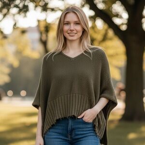 Chic Olive Women's Poncho